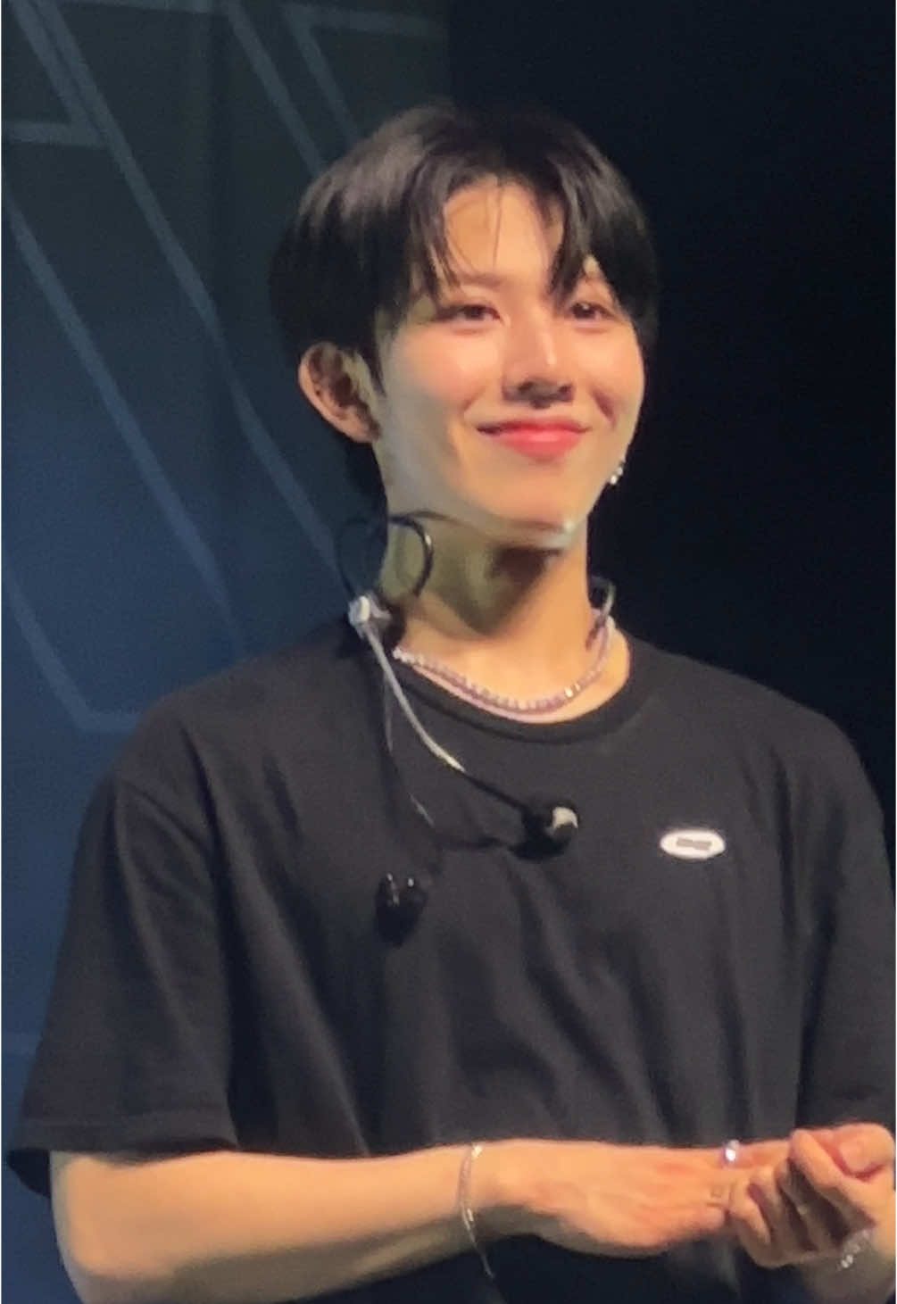 when he sees you and his whole face lights up 😸 how can i not be delusional after this #yungyu #8turn #8turnrise #8turninchicago #8turnchicago #heekeroppi #chicago #turning 