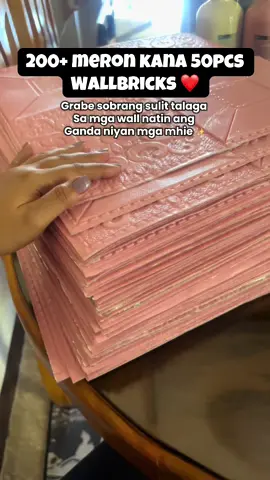 Sulitin mona habang napaka mura na sobrang ganda nito sa mga wall natin. ✨ #wallbrickswallpaper #wallpaper #wallbricks #50pcswallpaperbricks #selfadhesivewallpapers #mustbuy #tiktokfindsph #trending 