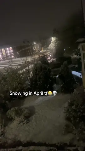 Snowing Easter😍#xybca #forupage #april #snow #goviral #simeon2707 #jesuslovesyou 