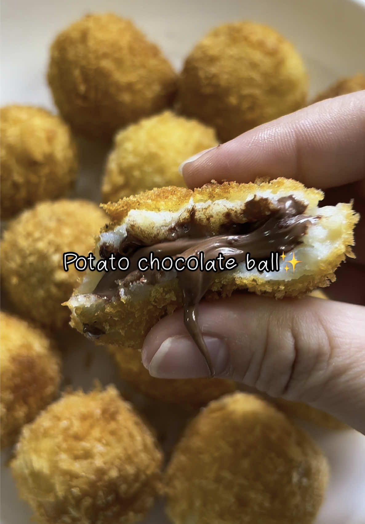 Potato chocolate ball✨  #masakansimple #resepsimple #kensyuseijapan🇲🇨🇯🇵 #tokuteiginou #foryou #fyp #anakkost #potato #coklat #potatochocolateball 