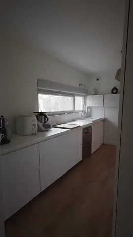 Kitchen touuuuur  #tiktokmum#organizedhome#organizedkitchen 