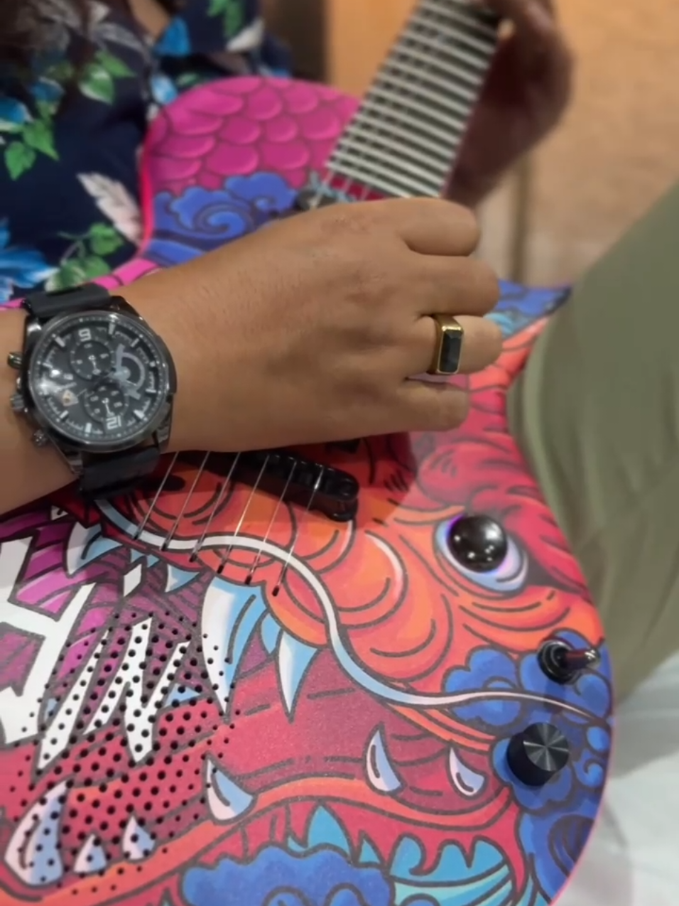 Nyobain lagu HITS lama yang lagi VIRAL (Guitar Version) 😆 ZAKIA ~ #introlaguzakia #zakia  @enyamusicglobal @gitarostore 