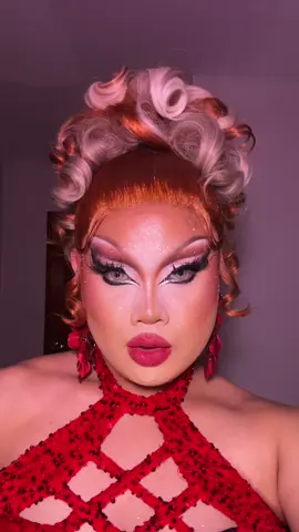 Lock jaw 😬 #zingkhoe #drag #dragmakeup #makeup #transformation #foryoupage #fyp #fypageシ 