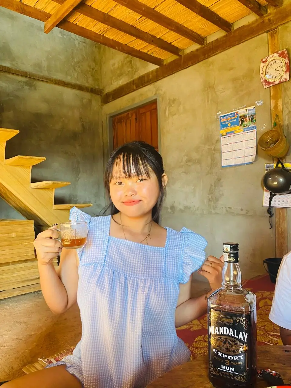 အဖေပုလင်းယူချ..🤪🥃#foryou #fyp #ပအိုဝ်းမလေး #veiweမတက်လည်းတင်တယ်ကွာ 