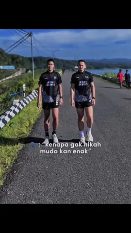 Emangnya enak beneran? #binsikbareng #pelari #pelarikonten #kebumen #wonosobo #wadukwadaslintang #fyp 