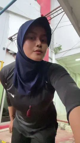 pamer badan sambil latian wt #fyp #gymbody #outfitcheck 