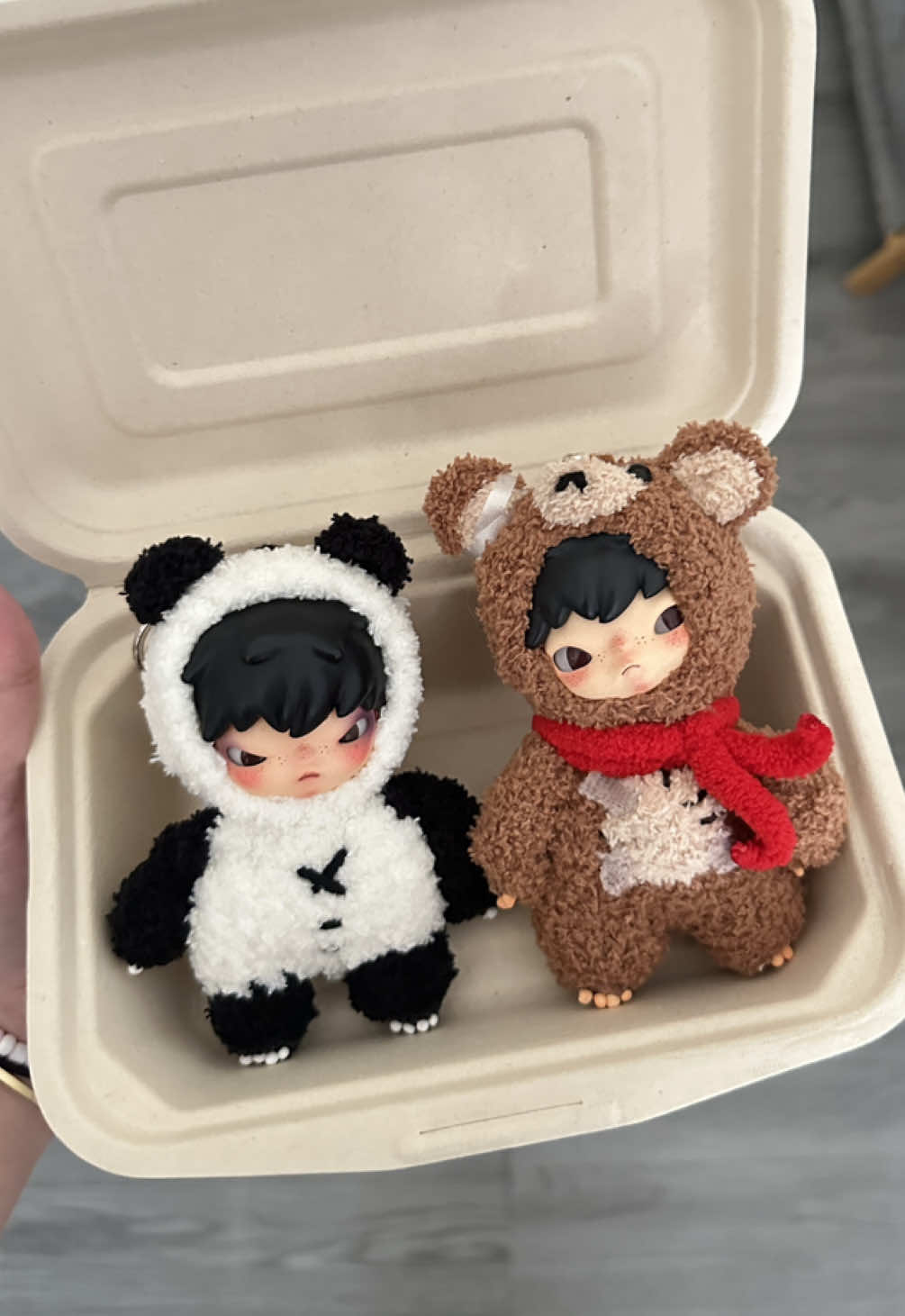 hirono keychains!!!  order? dm me on tiktok or ig:shabellyss #hirono #keychain #fyp #bear #panda 