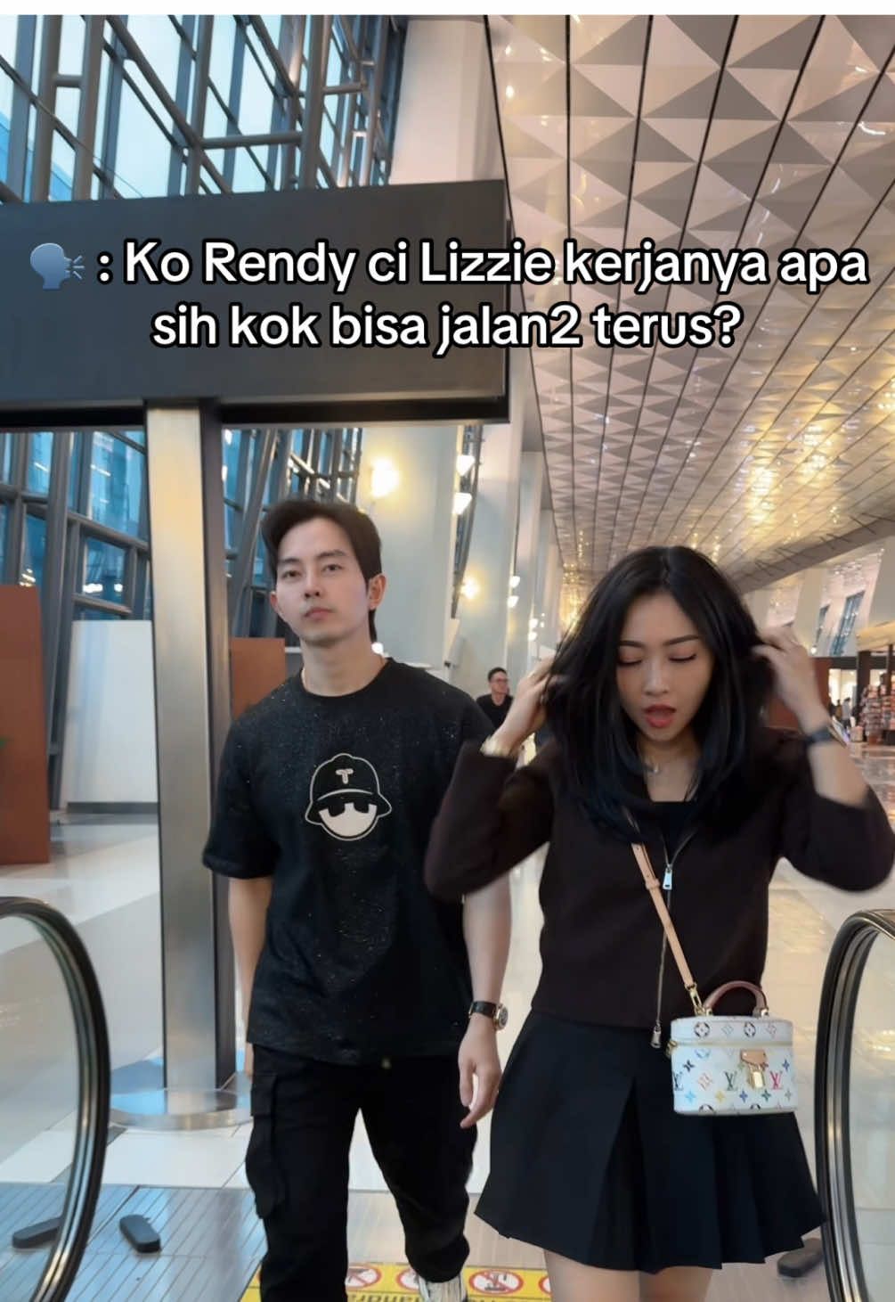 Dan jangan lupa hasilnya dipake buat nyenengin keluarga. Dijamin rejekimu makin lancar. Justru kalo makin pelit makin ngirit, malah makin seret pula rejeki yg ngalir dari atas. Siapa setia dalam perkara kecil, akan dipercaya pula dalam perkara besar ❤️