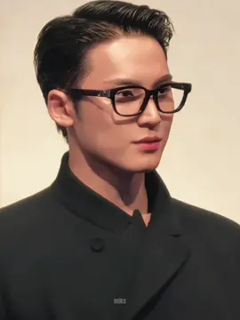 FACE CARD NEVER EVER DECLINES 🔥🤍 Mingyu today at Dior’s Designer of Dreams Exhibition #mingyu #seventeen #kimmingyu #fypシ゚ #fyp #dior  all video clips are not mine, credits to the rightful owners. 