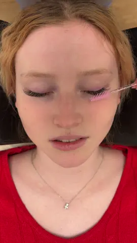 A Little fun at work  #lashlife #lashes #lashlove #littlefun #wimpernstylistin #fyp #heilbronn #idlashes 