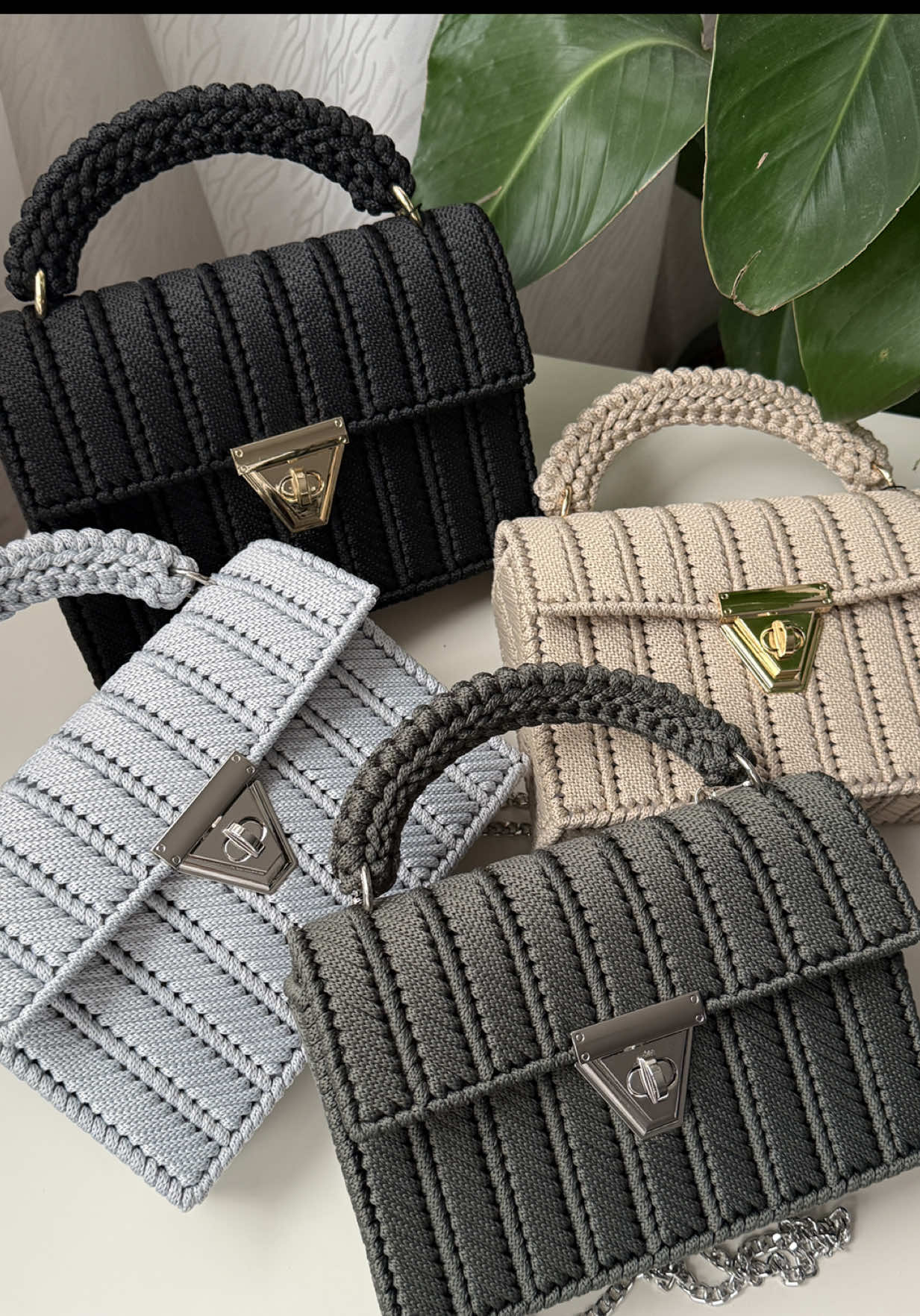 You can make your purchase on julinn-shop.com  #crochetbag #handmadebags #handcrafted #bags #tutorial #crochettutorial #crochettiktok #summerbag #diycraft #giftideas #bagdesigner 