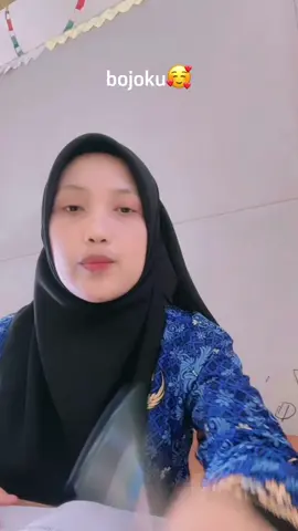 Mama kerja papa mancing 🤣#pmikorea🇮🇩♡🇰🇷 #pejuangwon🇰🇷🇲🇨 #gtogkoreaselatan🇲🇨🇰🇷 #fypage #capcuttrends 