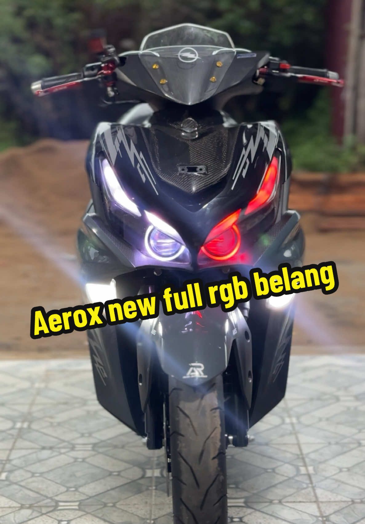 Aerox new biled aes experience full rgb modul belang🙌🙌 Support by: @BULLAES  📍PONTIANAK, kuala ambawang, Komplek istana ambawang no B27-28  Pemasangan lampu motor/mobil BERGARANSI  #rudiautolightptk #pontianakkalimantanbarat #bullaes #biledaeroxnew #aeroxnew #turboexperience 