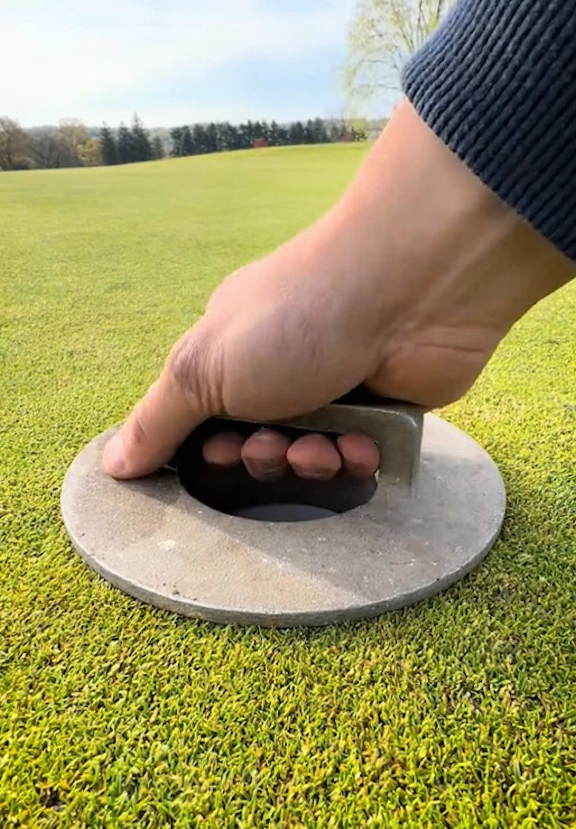 Golf Satisfying ASMR Videos 🏐🏌️ #fyp #asmr #satisfying #asmrvideo #satisfyingvideo #fypシ #lawn 
