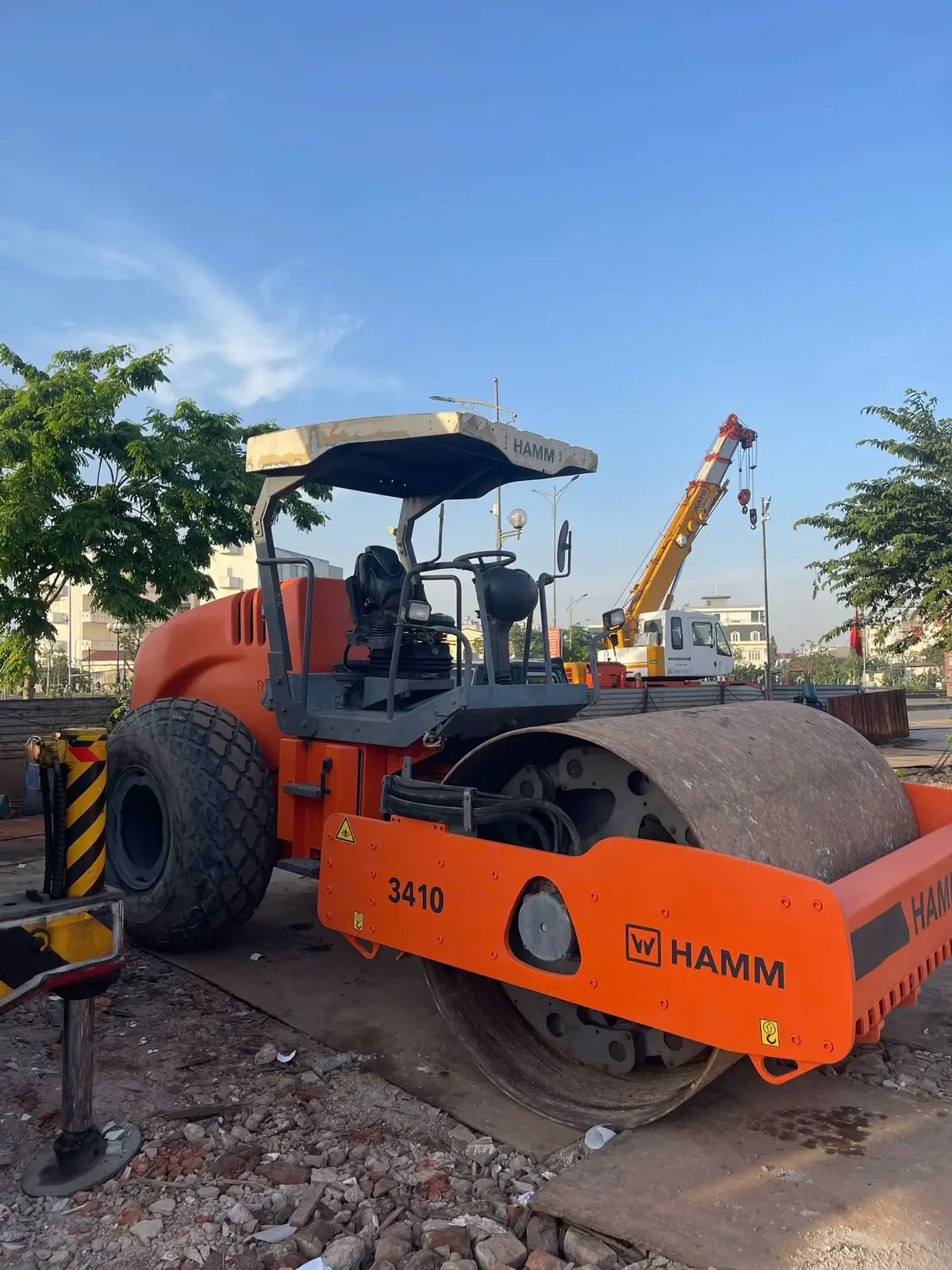 Hamm 3410 sản xuất 2008 sẵn bãi máy Hải Phòng liên hệ 0345. 444. 967