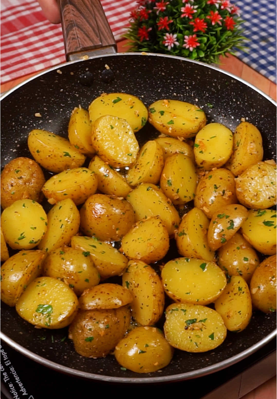 Cuando no tengo dinero y quiero comer algo rico, hago esta receta de papa. #papa #notengodinero #Receta #rico #comida #recetas #recetasfaciles #fyp #paratii #viral 