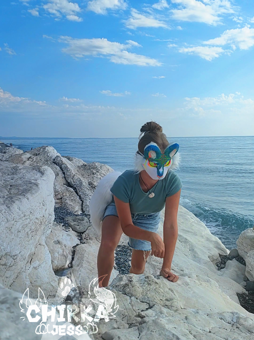 🐬• Tiger admires the sea from white cliffs •🦪 #chirkajess #theri #quadrobics #quadrobist #therian #therianthropy #therians #theriantiktok #theriansoftiktok #sea #mask #beautiful #fur #aesthetic #antizoo #therianmask #aerobics #quadrolife #квадробика🐾 #териан #квадробер #forest #quadrobistsoftiktok #rocks #mountains #tiger #tigermask #theriantiger #blue #paw #fakebody 