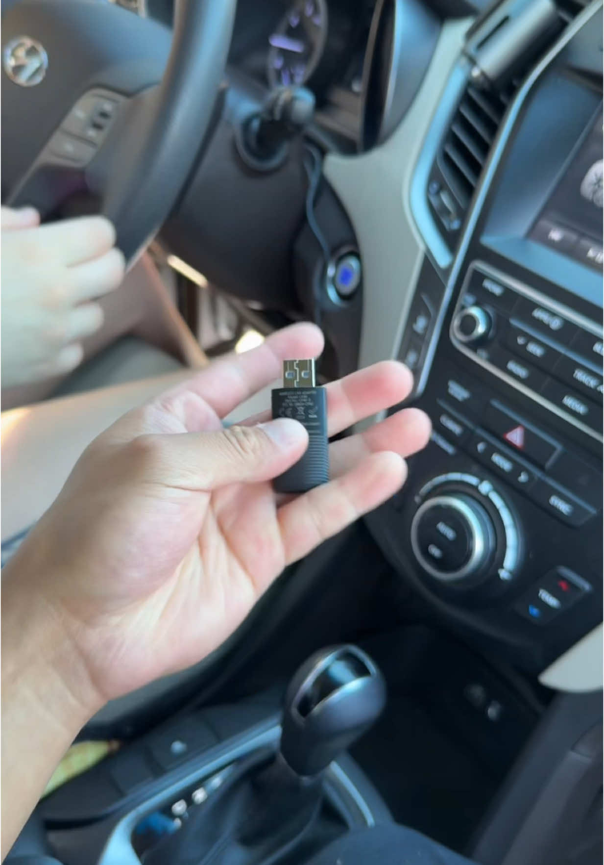 This is a must have in your car #caraccessories #carmusthaves #applecarplay #wirelesscarplay #wireless #carplay #musthaves #ineedit #iwantit #viral #cargadgets 