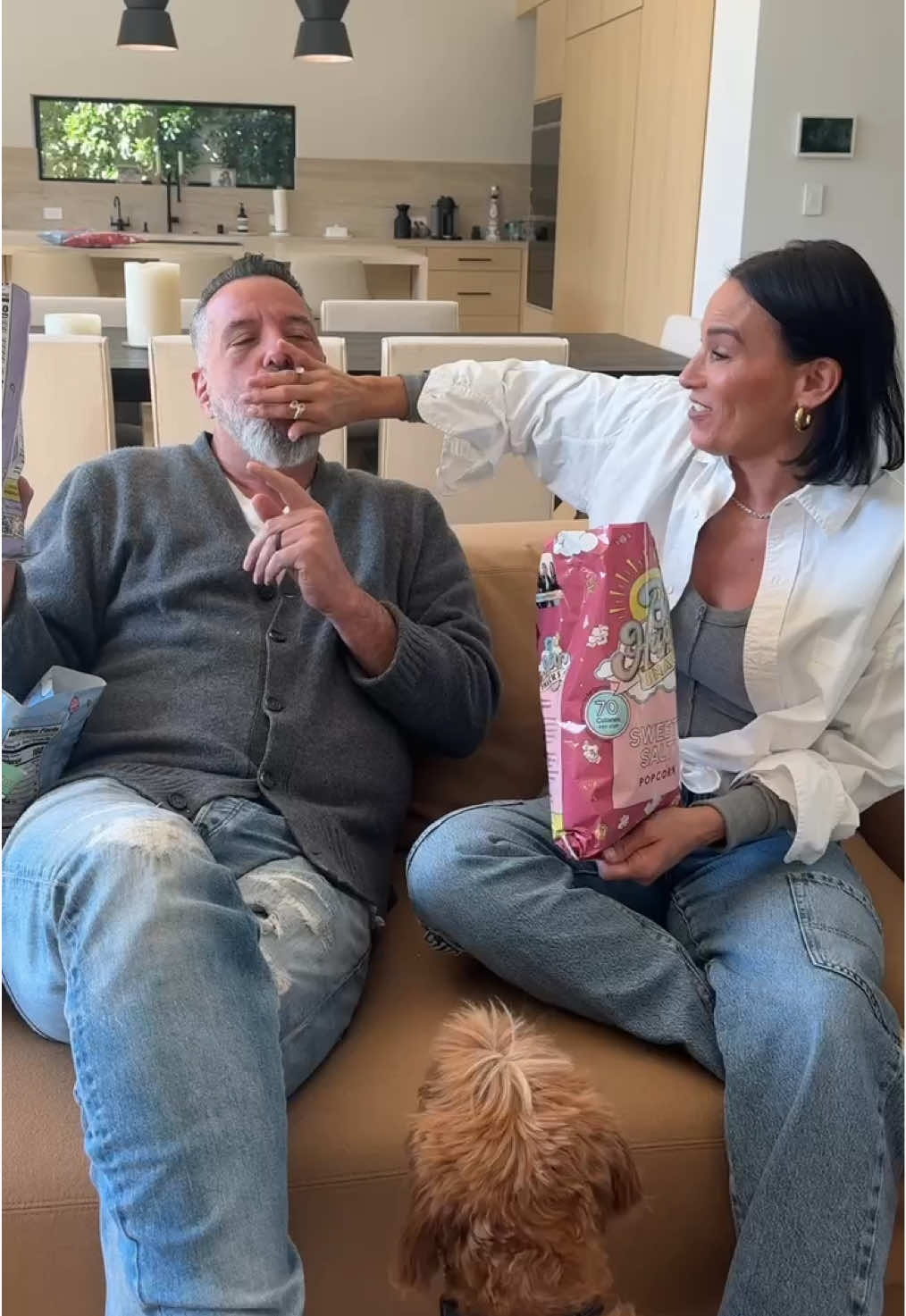 Comment below what questions you want us to answer next 🍿🤗