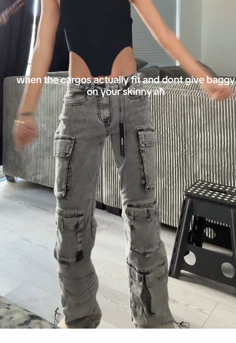 these cargos cute, im wearing a 0 , im 5’5 for reference queens🥰
