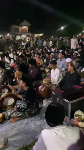 DISARANKAN PAKAI HEADSET #almahabbahwalisongo 