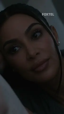 Sleep tight. Don’t let the fame demons bite. 😴 Watch American Horror Story on demand on Foxtel. #AmericanHorrorStory #AmericanHorrorStoryDelicate #AHS #AHSDelicate #KimKardashian #KimK #EmmaRoberts #Foxtel