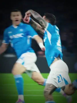 best team in italy.. 💙😮‍💨 #napoli #sscnapoli #naples #kvara #kvaratskhelia #osimhen #seriea #italy #calcio #football #scudetto #soccertiktok #edit #italia 