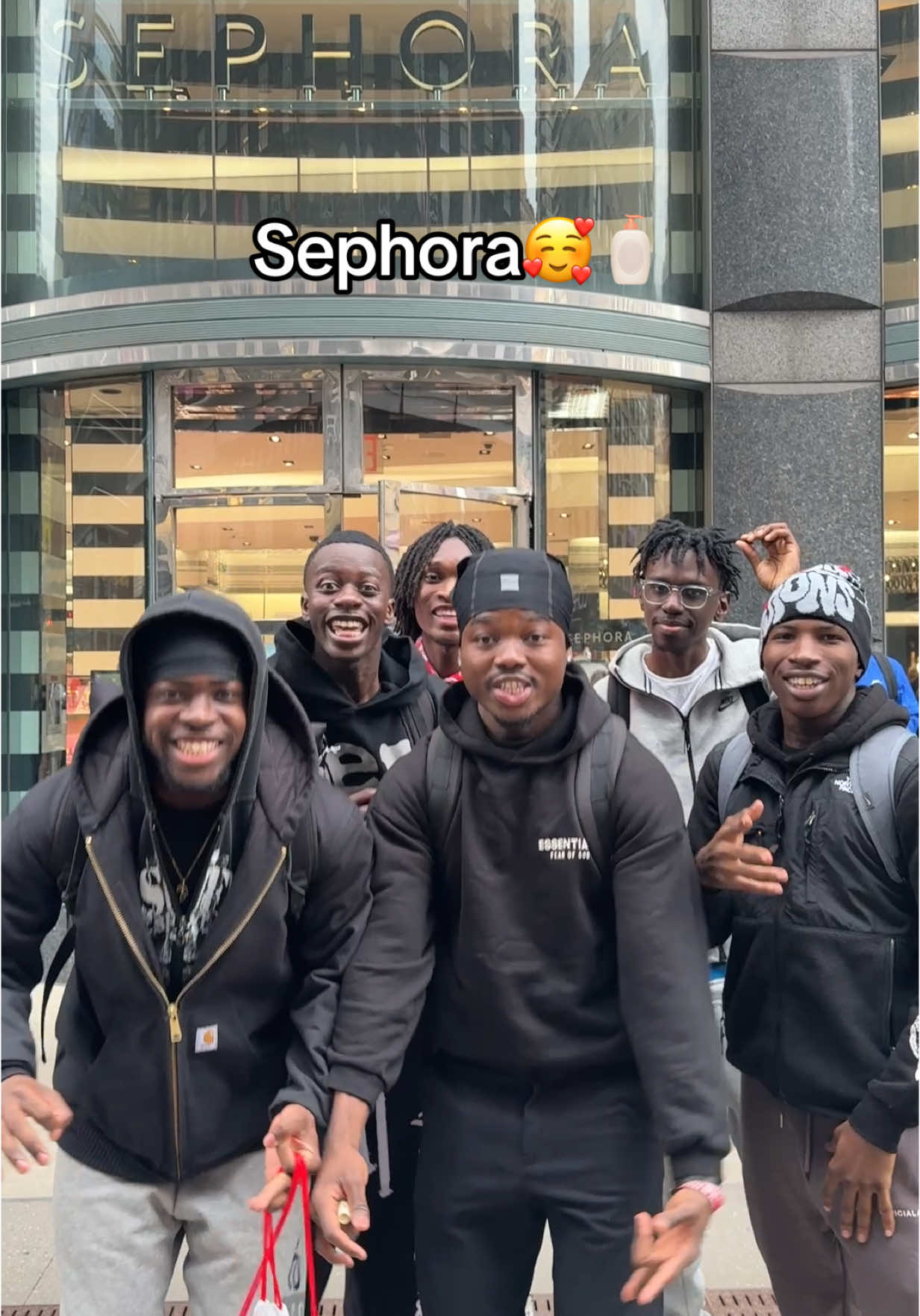 #fyp #sephora #shopping #nyc @The ticket 🎟️🎭 @whois.solo🤷🏾‍♂️ @ftf_james @Milly 