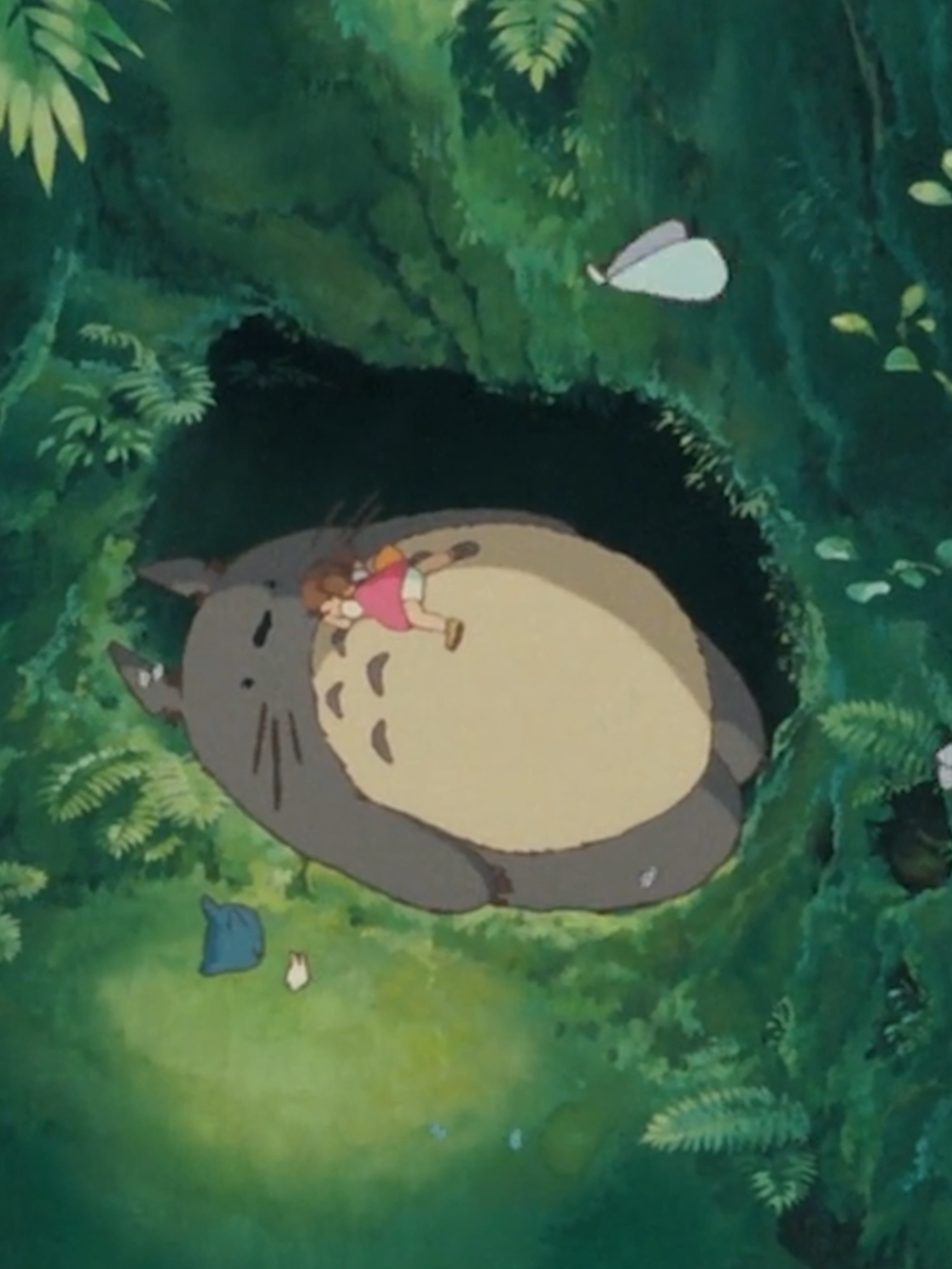 A neighbor like no other. 💚 Film: MY NEIGHBOR TOTORO Written and directed by Hayao Miyazaki Starring Chika Sakamoto, Noriko Hidaka and Hitoshi Takagi #MyNeighborTotoro #Totoro #ChikaSakamoto #NorikoHidaka #HitoshiTakagi #StudioGhibli #HayaoMiyazaki #Catbus #Animation #Animated #Japan #Movies#Film