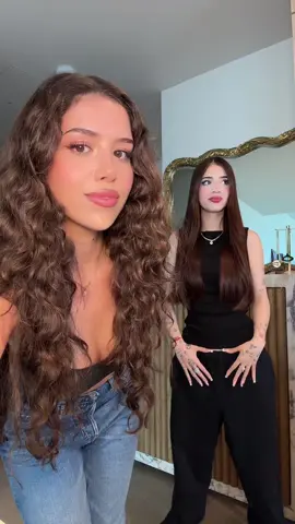 Dando pelo y cara … baile no se HAHAHA @Katteyes 