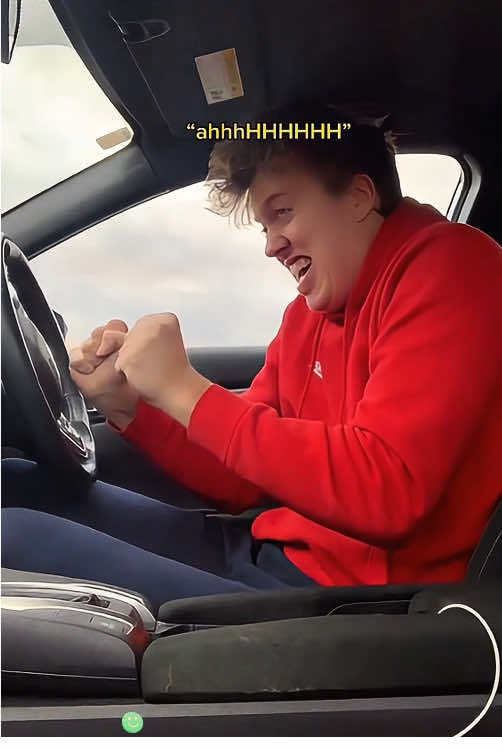 Slamming my boyfriends car door prank 😂🤣#haha #funnyvideos #fypシ #funnytiktok #couple #coupleprank 