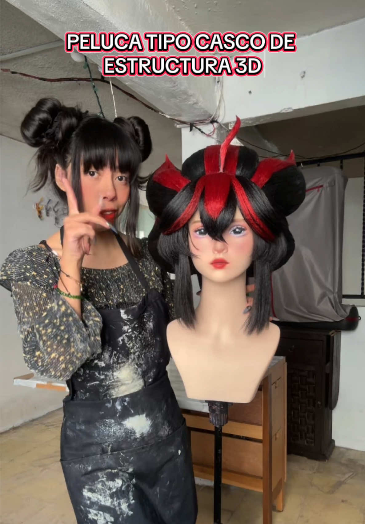 Premio a quien caché la referencia de los chorizos jajajaja pequeña recopilación de algunos de los trabajos que van en este año 🙌✨ identificaron a todos los personajes? Tienen alguna favorita?  #cosplay #wig #wigmaker #cosplaywig #humor #wigstyling #cosplayer #miku #mitsuri #shadow #bayonetta #genshinimpact33 