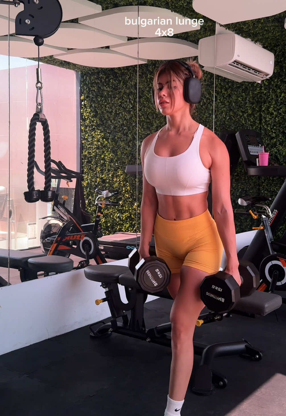 work today, sore tomorrow:) #legworkout #gymmotivation #dumbbellworkout #dumbbell #creatorsearchinsights #womensworkouts 