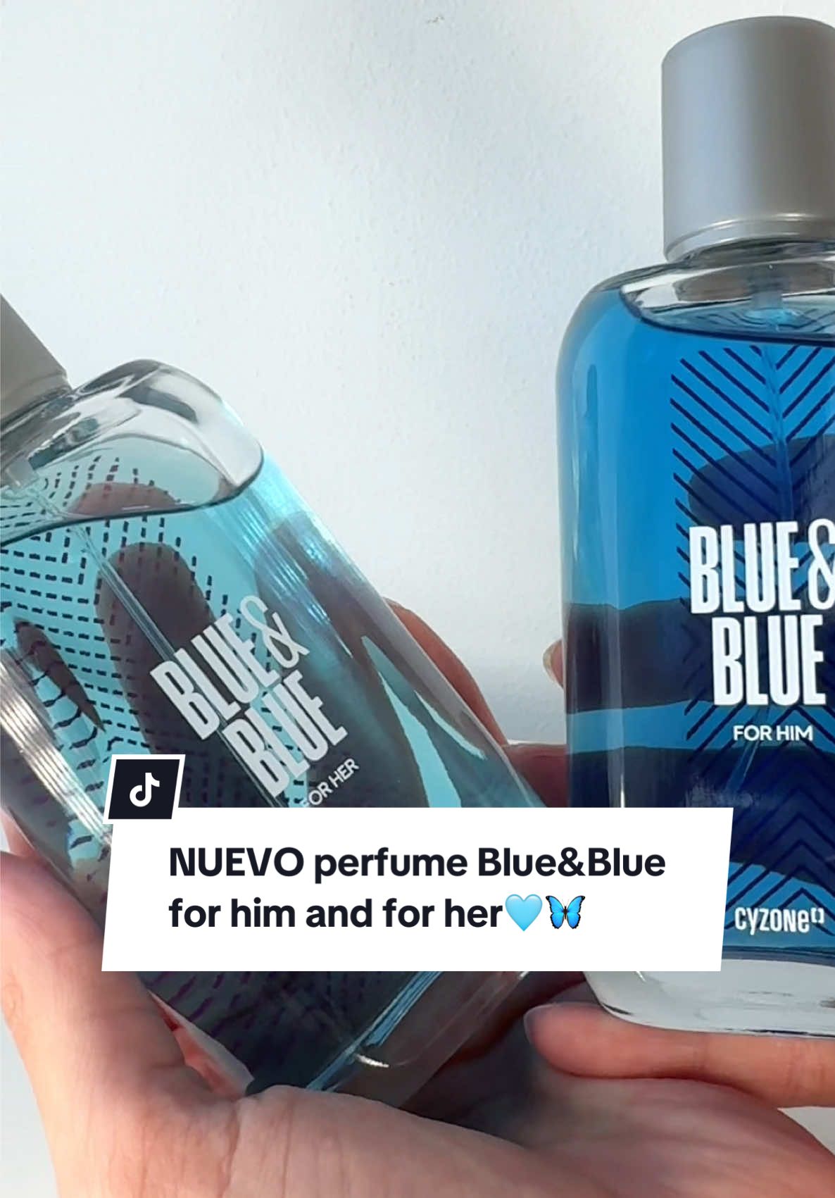 Blue&Blue for him and for her son los perfumes perfectos para hacer match🩵💫 con sus notas de fresa + violeta para ella y bergamota + musk para el!  Consíguelos con tu consultora favorita o en Cyzone.com ✨ #Cyzone #perfumes #perfumesdecatalogo #blue&blue #perfumesfemeninos #perfumesmasculinos #largaduracion
