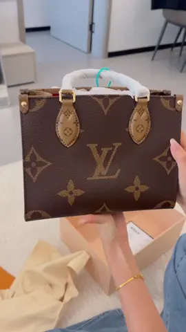 #onthego#handbag#designerbags #lvbag#womensbag#fashionbag#fashiontiktok#fpy