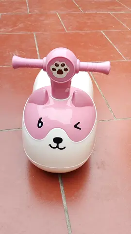 Xe cjòi chân hạt đậu siu cute#xechoichanchobe #xechoi #betapdi #dochoichobe #dochoitreem #dochoi #mevabe #mebim #nuoicon  #xuhuong 