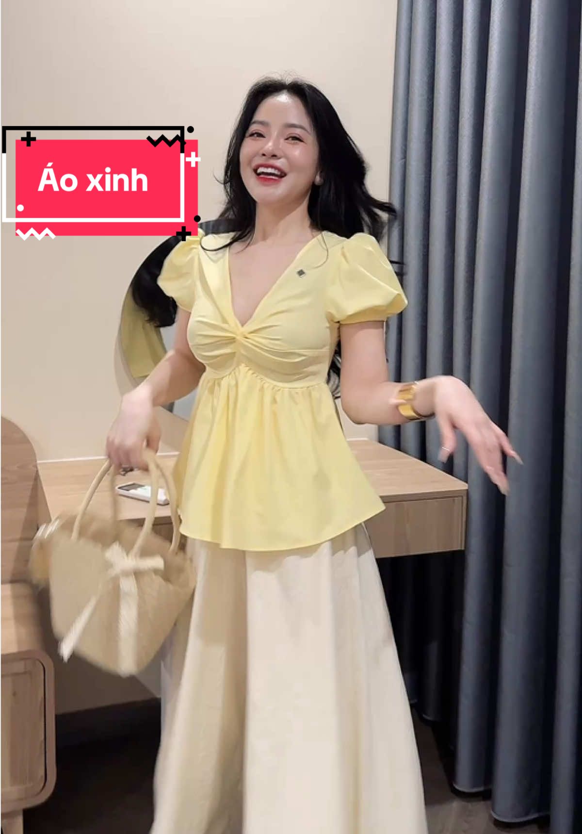 Áo dáng babydoll nhẹ nhàng tiểu thư kết hợp mọi outfit luôn ạ #ao #aobabydoll #aoxinh #aonu #aodep #hottrend #xuhuong 