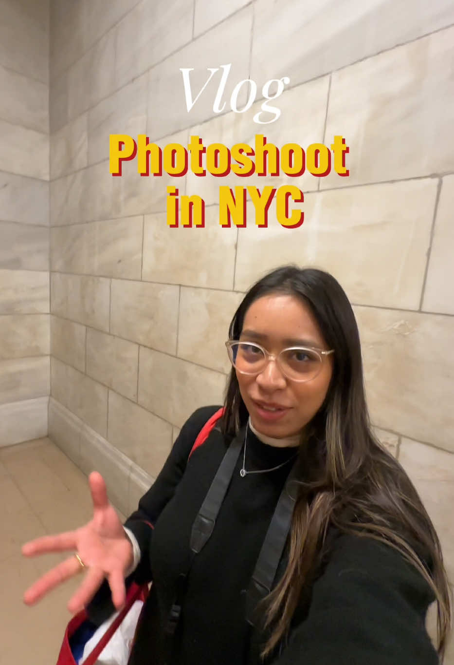 Este Miércoles hicimos una sesión de fotos con @culturatakeover para una revista muy importante de nueva de Nueva York, resaltando el trabajo que ha hecho Annie con nuestra comunidad latina. Fuimos a varias locaciones, la primera fue en la biblioteca en Bryant Park, la segunda fue en la biblioteca de Nueva York 🗽 donde tienen una vista 🤩 y la última fue un hotel 🫶🏻, casi obtenemos una suite pero no lo logramos 😭🔥. Improvidamos y todo.  Les subo parte dos del resultado de las fotos. #photoshoot #nyc #nuevayork 