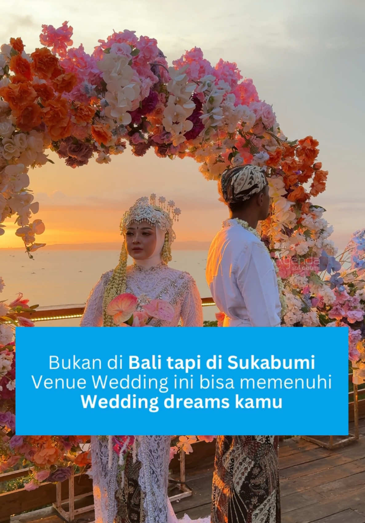 Yaallah ko bisa sukabumi se cakep ini 🥹🥹  #sukabumi #sukabumijawabarat #jawabarat #agendasukabumi #wedding #weddingsunset #bukitsunsethill 