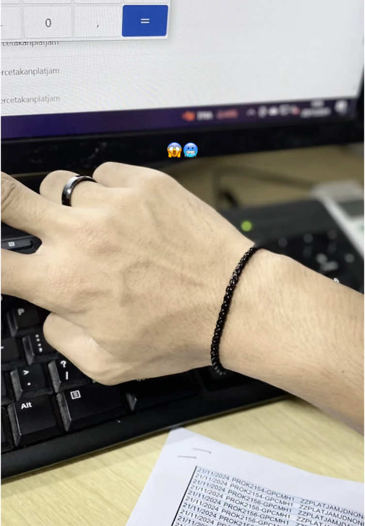 Gelang titanium pria wanita unisek simpel & elegan. #gelangtitanium #gelang #gelangcouple #titanium #accessories #outfit #fy 