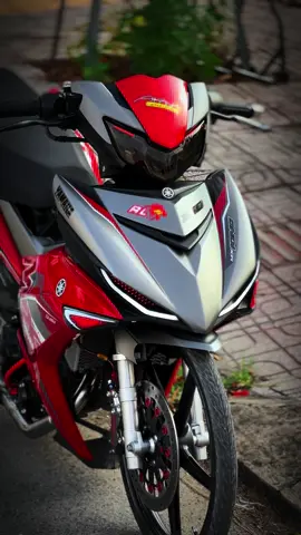 Đỏ đỏ lỏ lỏ 😂😂😂#y15zr #y15zrmalaysia #ex150_style_malay #ex150độkiểng #y15zrvietnam #xedovietnam🇻🇳 #xuhuongtiktok #xuhuong #xh #hot #mxking150 #mxking 