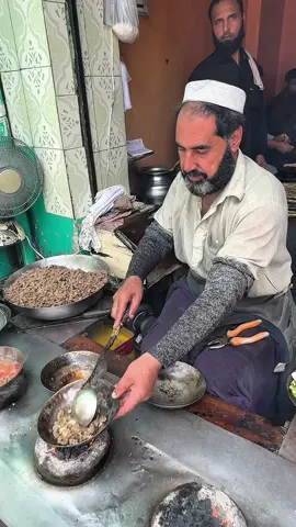 Exploring First Time Shah Jee Tikka | Beef Tikka | Balti Tikka Karahi | Upper Dir | Food Pakistan
