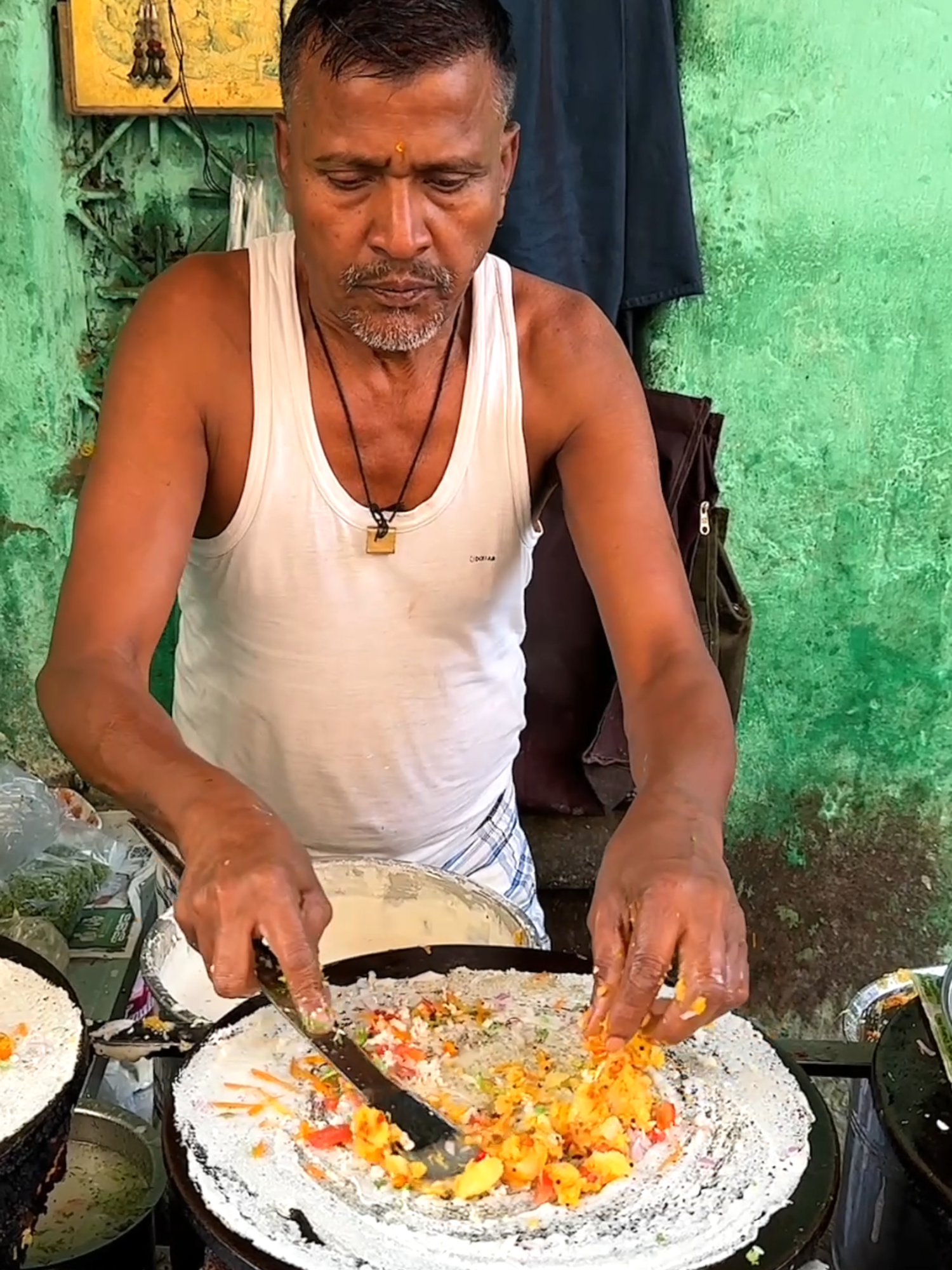 Insane $0.30 Pancake Only Found in India! 📍 Kolkata in India #pancakes #indianstreetfood