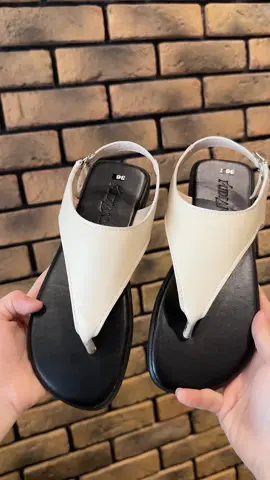 Giày sandal quai da #xuhuong #giay 