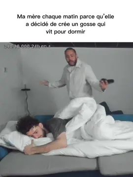 ||11:15|| erm..actually c’est 11h 🤭  {stream 24h Byilhan} ___________________________ Hashtags: #byilhan #twitch #stream #24h #reveil #ilhan #reel #dormir 