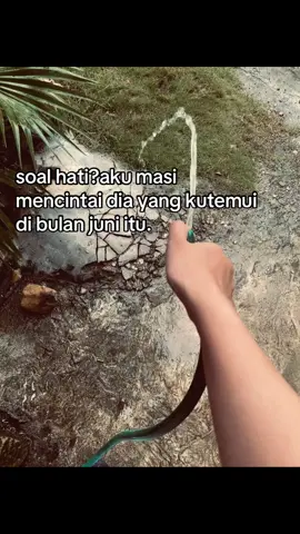 lalatnya ikut mulu deh #xybca #masukberanda #fyp #4u #fypage #foryoupage #4upage #fyppppppppppppppppppppppp #fypシ゚ #fypdong 