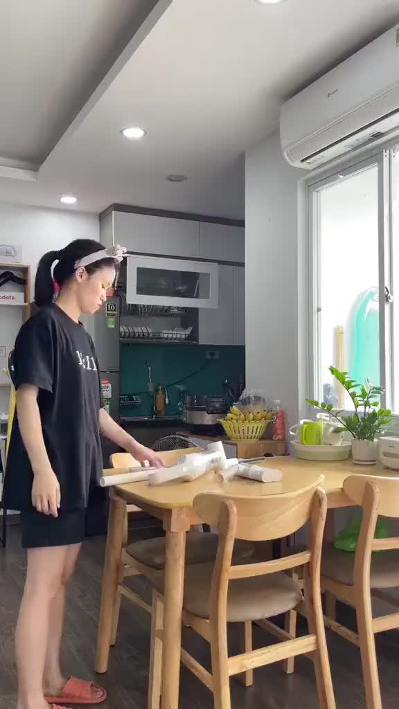 Máy hút bụi cầm tay MEXI - hút bụi không dây hút bụi sàn nhà, ô tô, giường đệm lực hút 20000pa