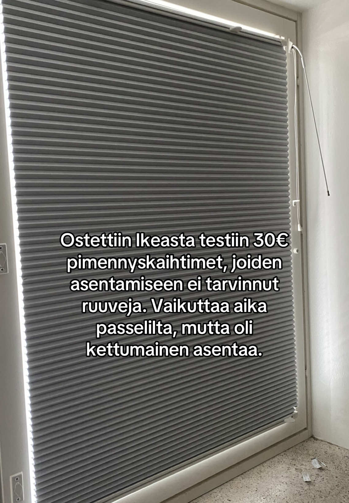 Kyseessä siis Ikean Hornvallmo pimennysverhot  #ikea #koti #sisustus 