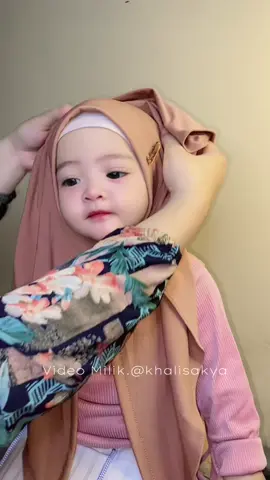 Kranjang CO hijab yang di pakai adek 👉🏻 @Khalisakya🧚‍♀️ yuk garcep bun, bahan nya adem dan cantik di pakai adeknya🥰🩷 #masyaallahtabarakkallah #allahummabarik