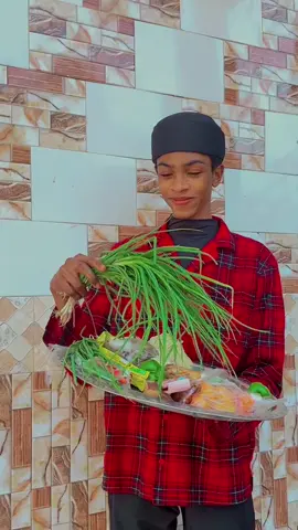 Part 1 | cooking jollof rice 🍚🤤  #fyp#viral_video #gambian_tiktok🇬🇲🇬🇲 #fypシ゚viral🖤tiktok #fypp #CapCut 